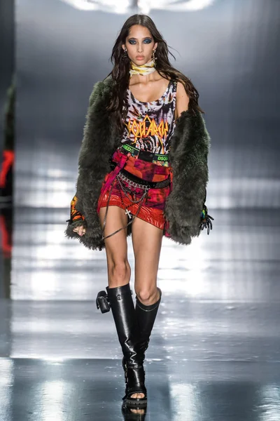 Look 6